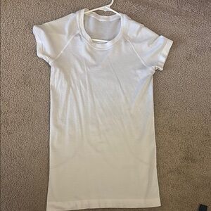 Short sleeve lululemon swiftly tech